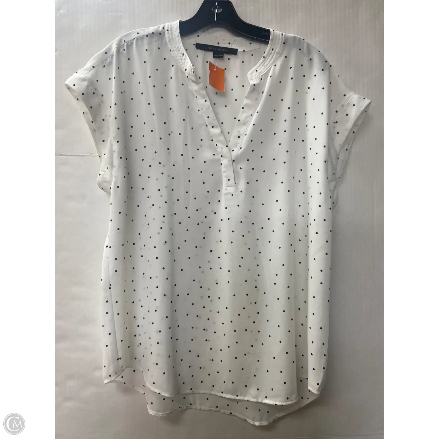 Top Short Sleeve By Cynthia Steffe In White, Size: L