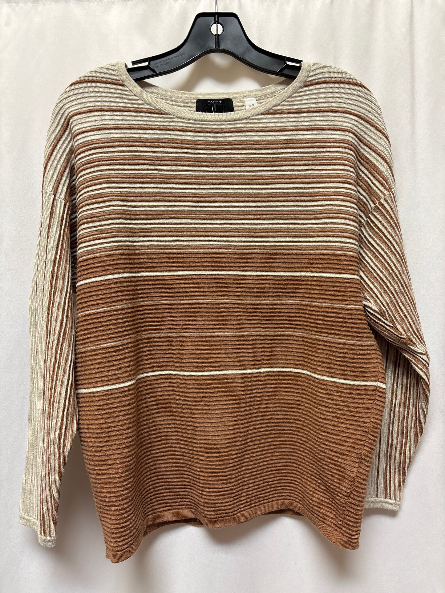 Top Long Sleeve By Tahari By Arthur Levine In Brown, Size: Xs