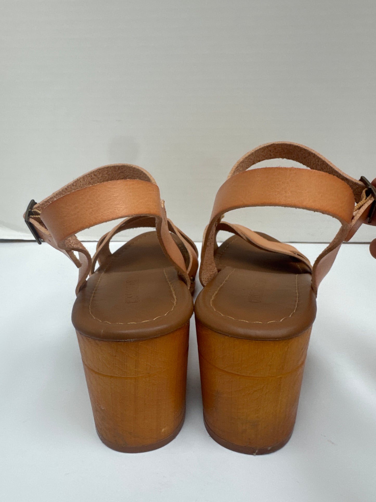 Sandals Heels Block By Cushionaire In Brown, Size: 9