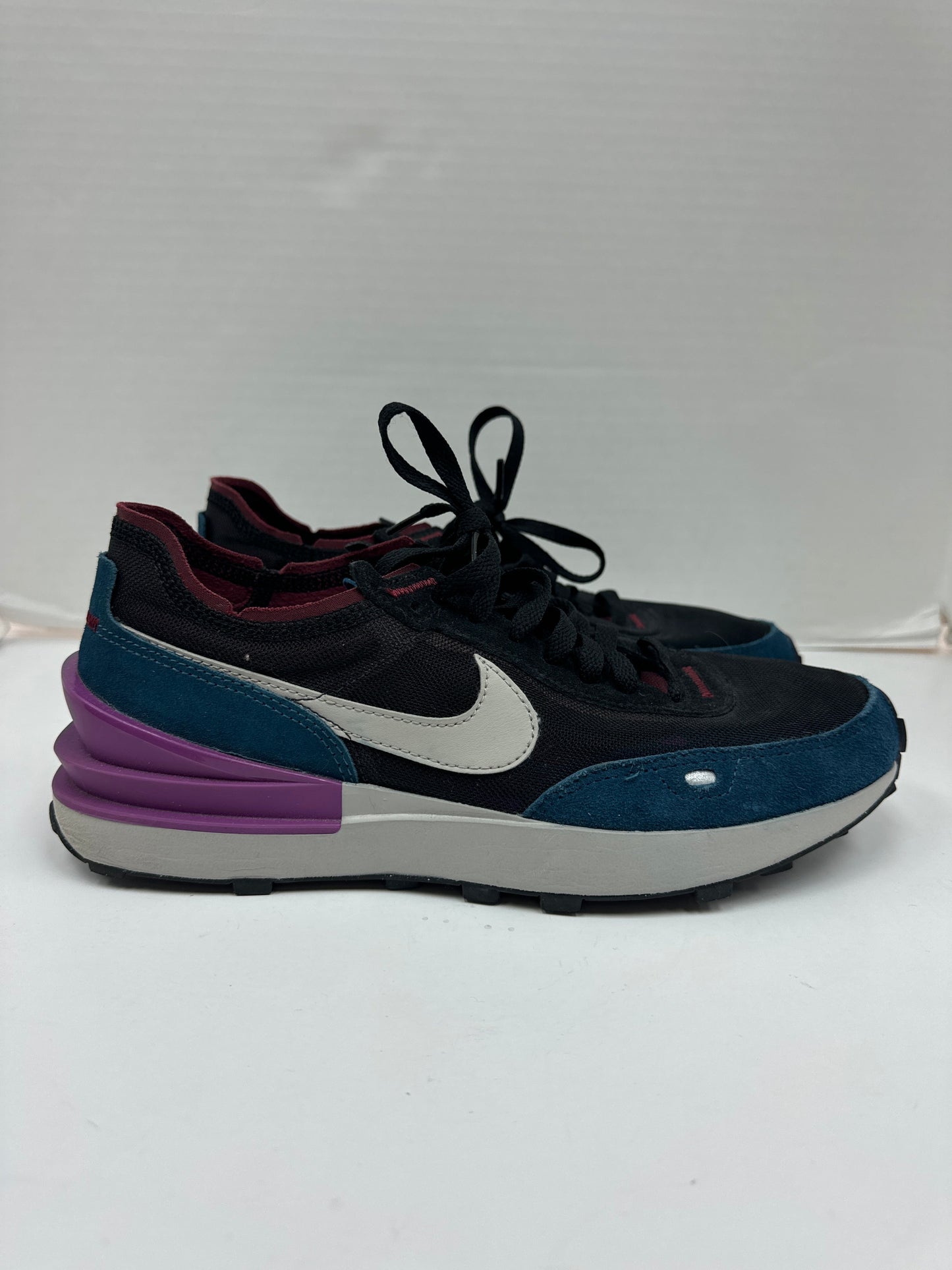 Shoes Athletic By Nike In Black & Blue, Size: 10