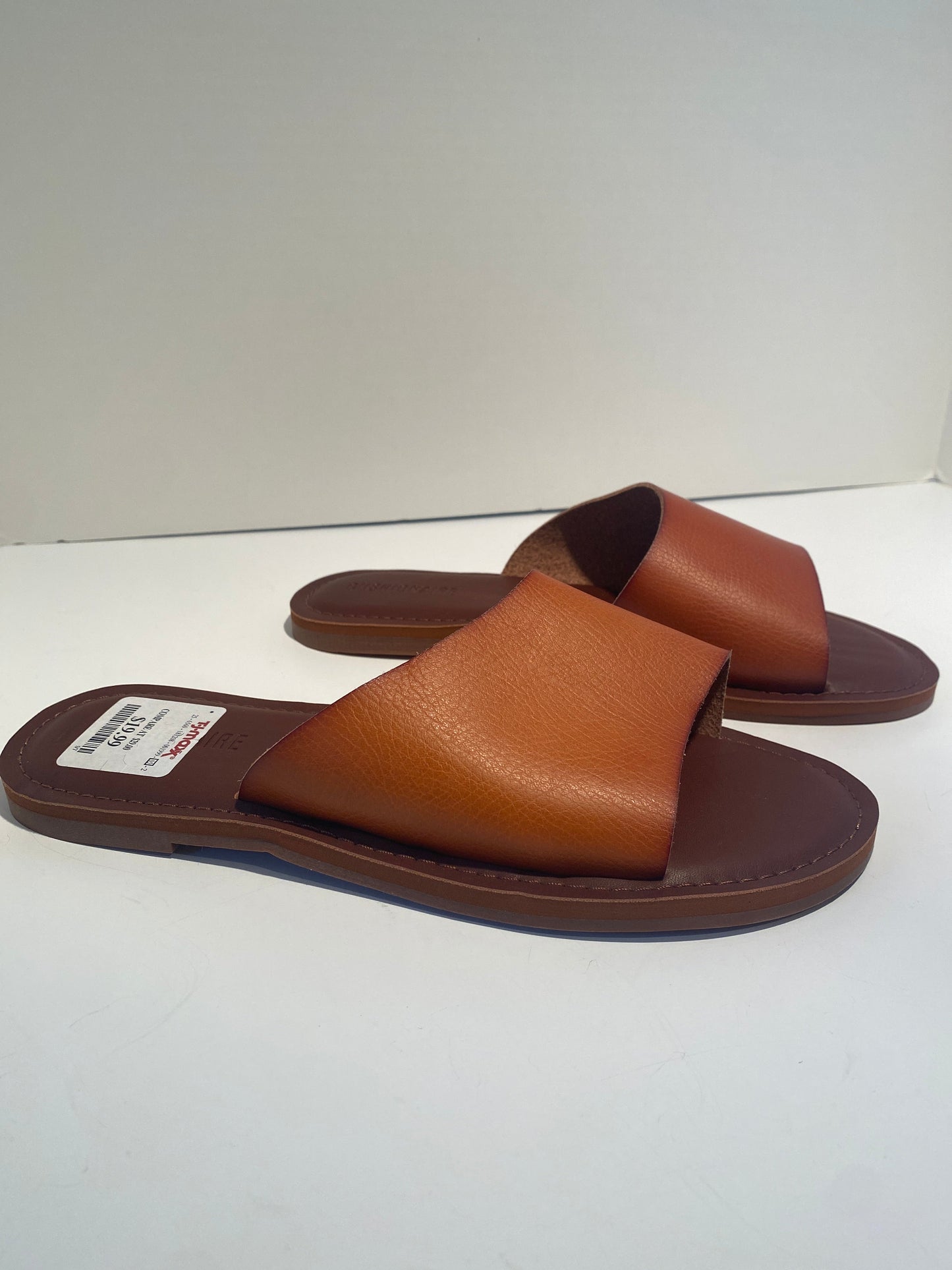 Sandals Flats By Cmf  Size: 8