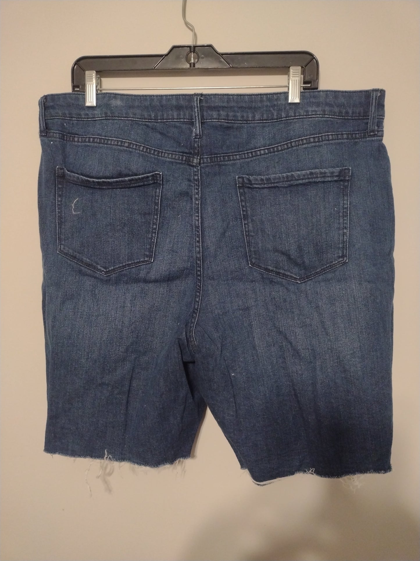 Shorts By Nine West  Size: 18