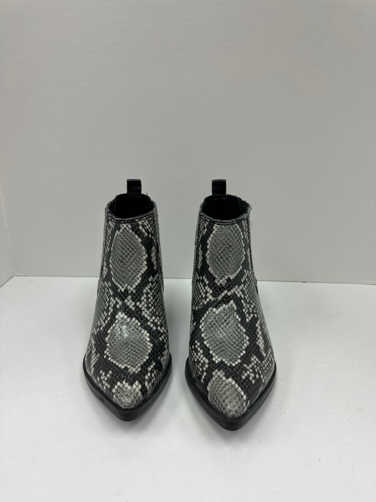 Boots Ankle Heels By Marc Fisher  Size: 5