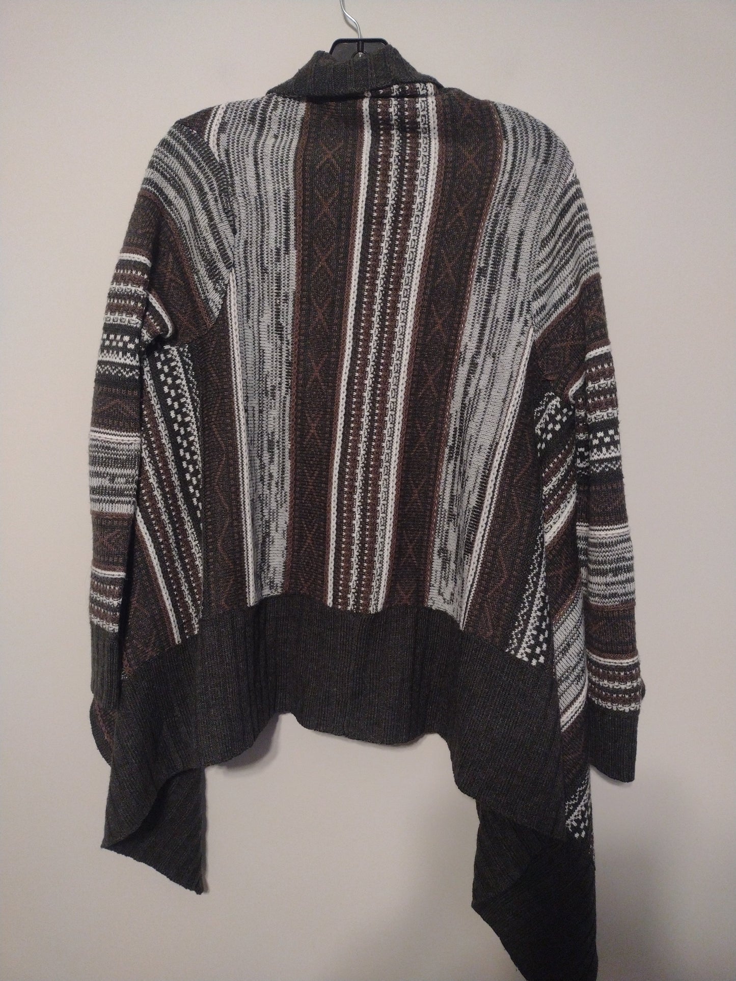 Sweater Cardigan By Daisy Fuentes  Size: M