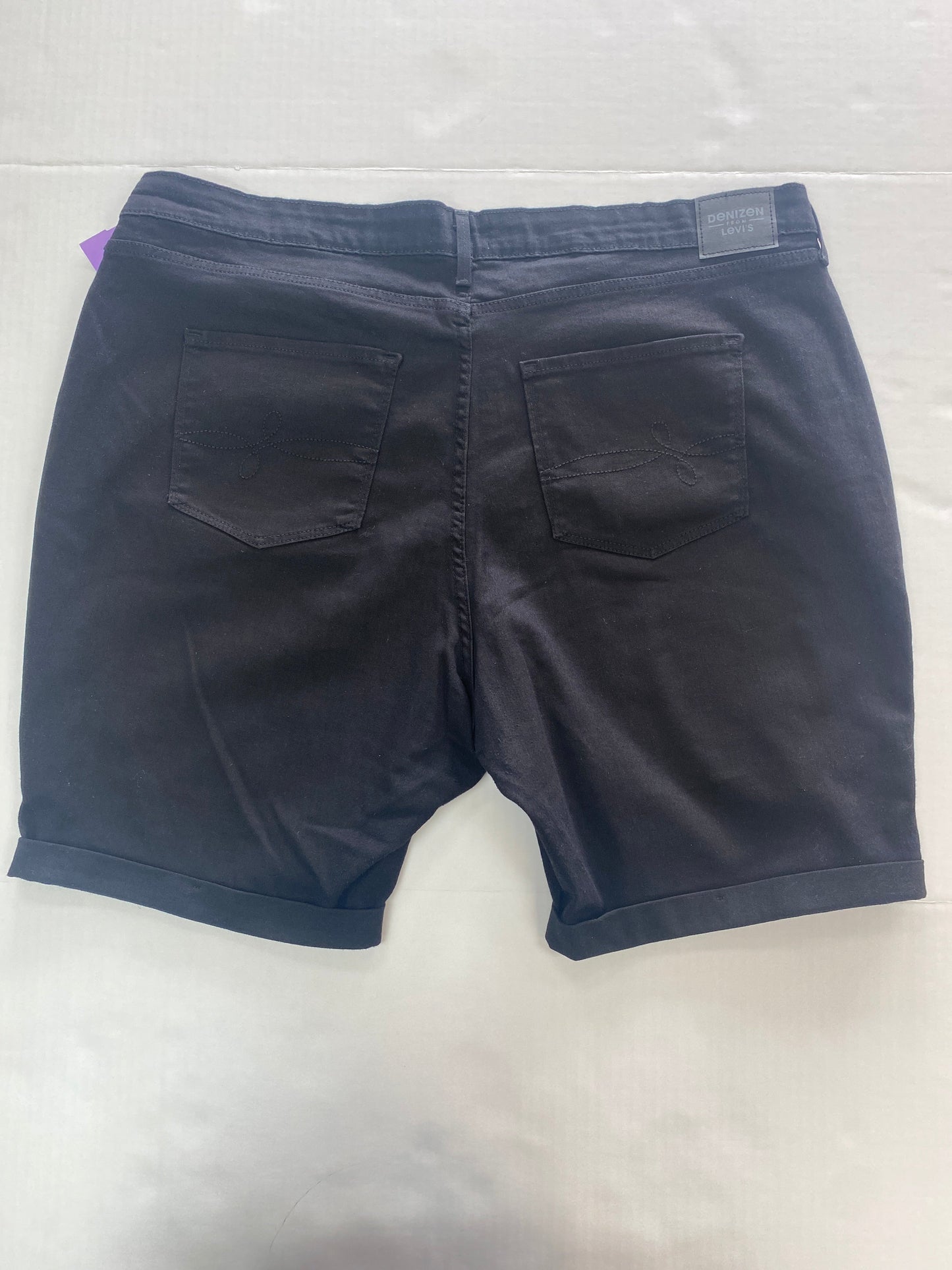 Shorts By Levis  Size: 22