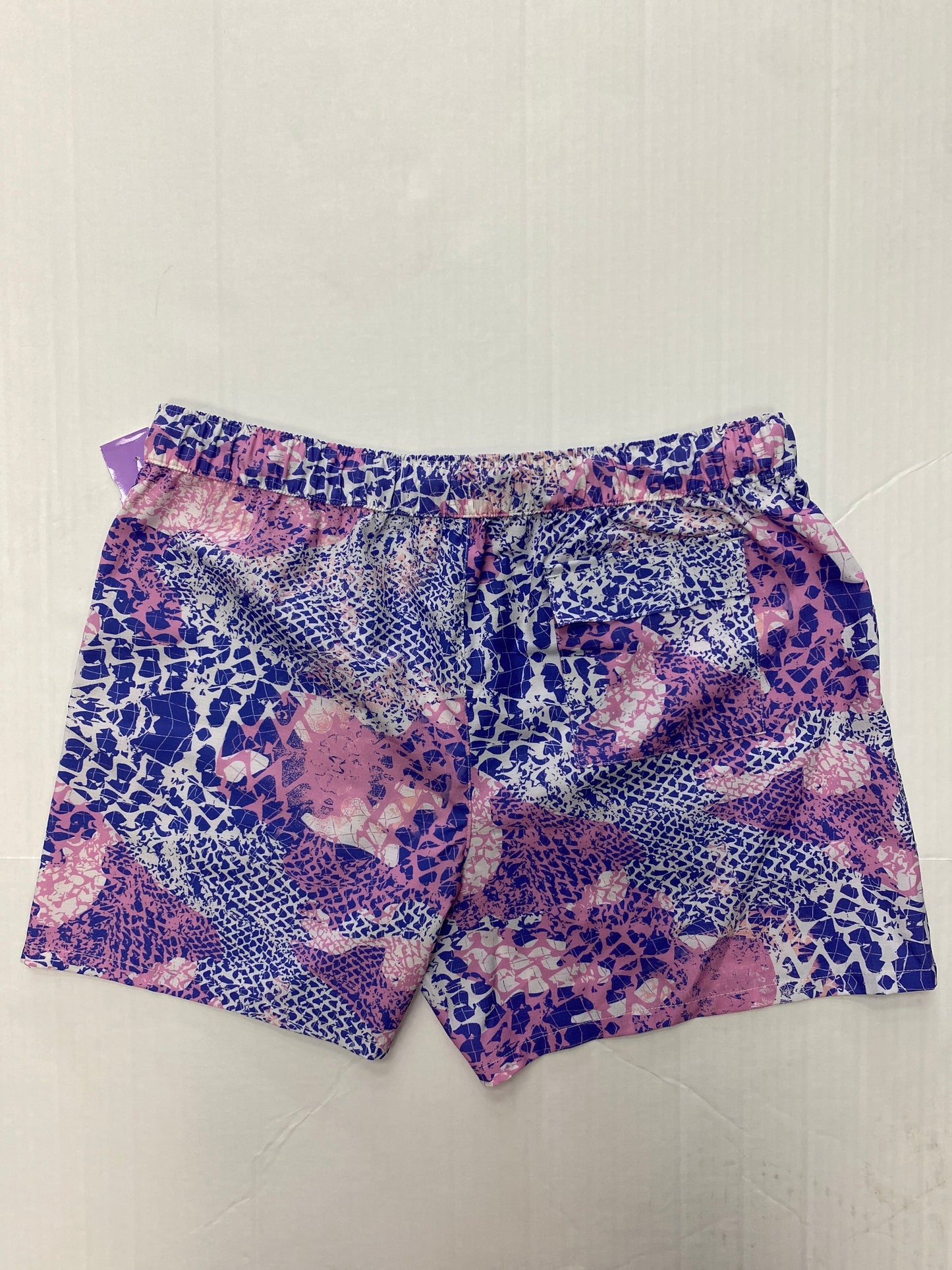 Shorts By Cmf  Size: L