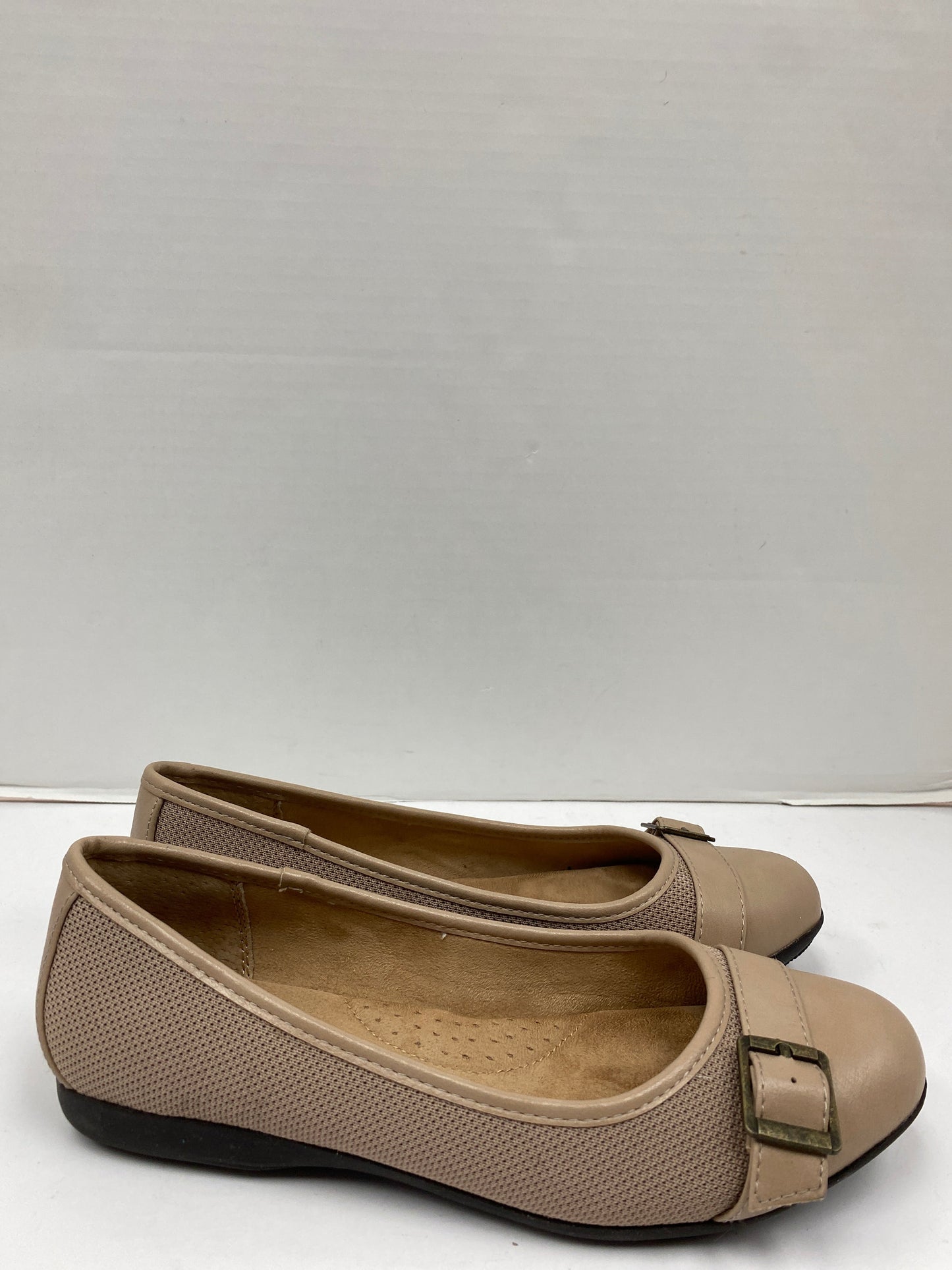 Shoes Flats By Solanz  Size: 7