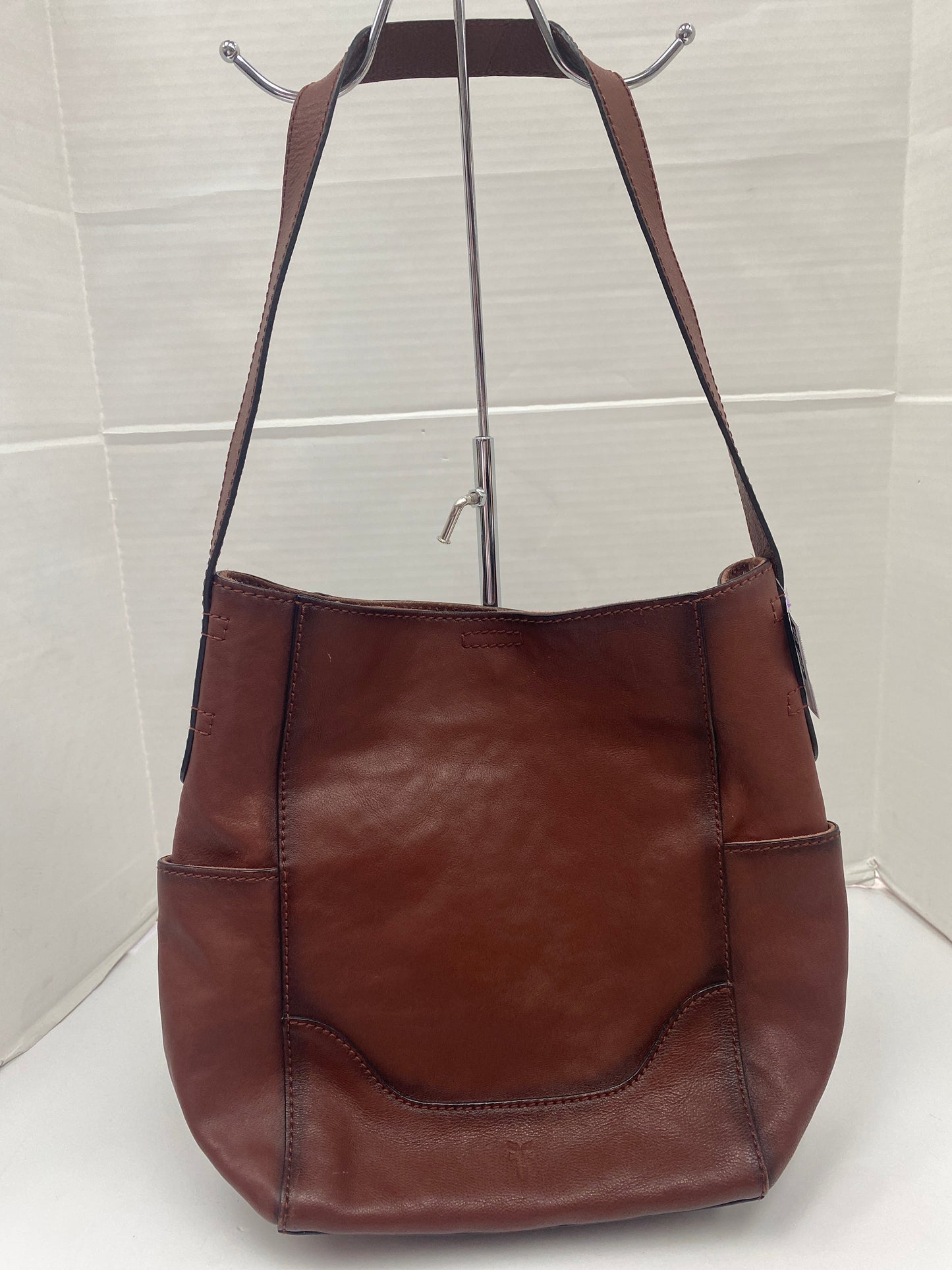 Handbag Designer Frye, Size Large