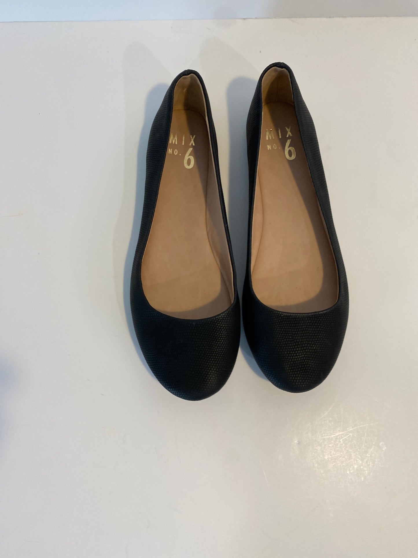 Black Shoes Flats Mix No 6, Size 7.5