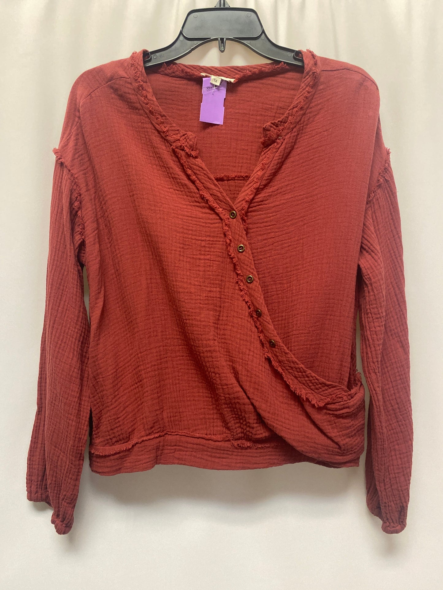 Red Top Long Sleeve Entro, Size M