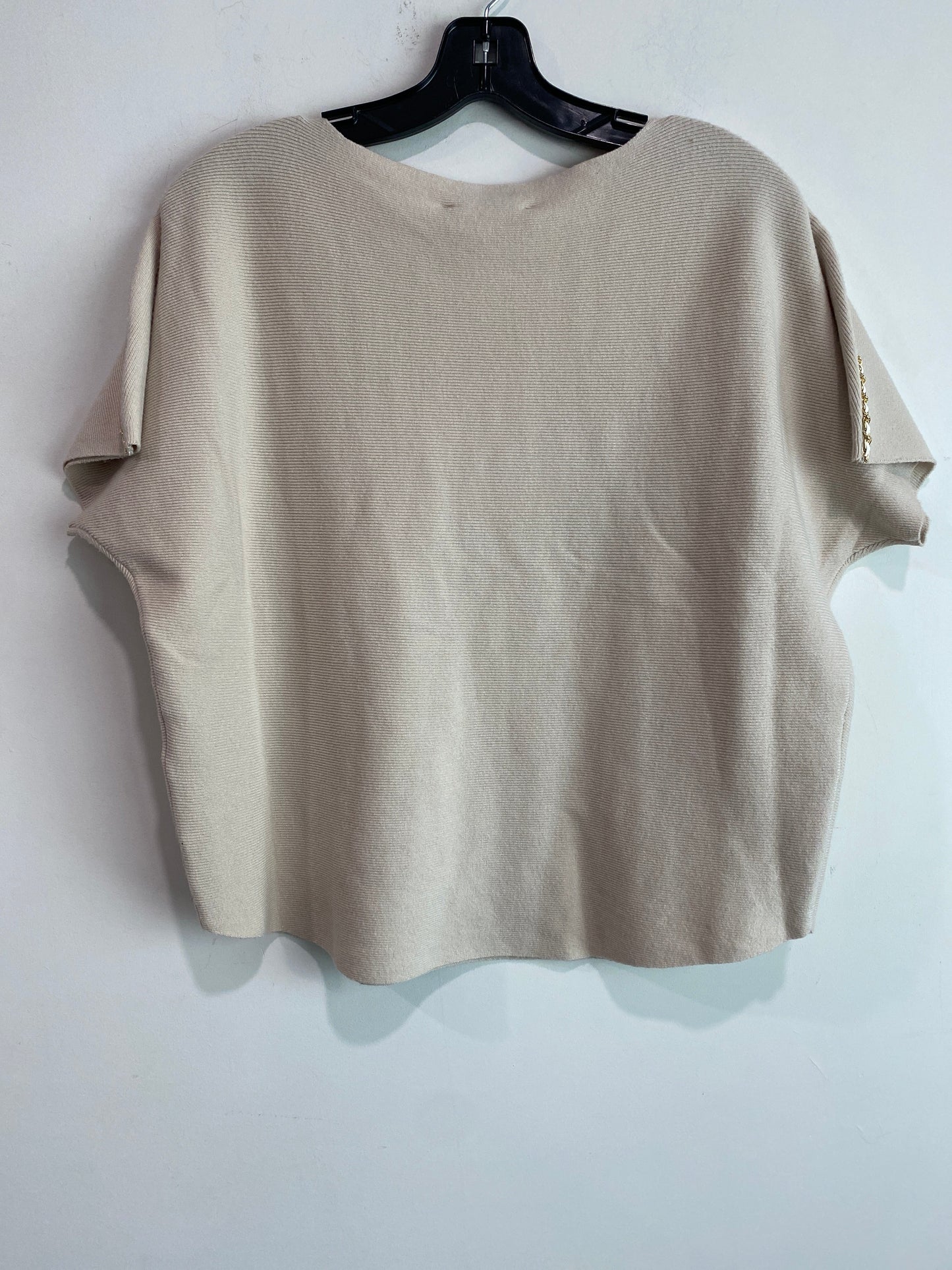 Beige Top Short Sleeve Clothes Mentor, Size M