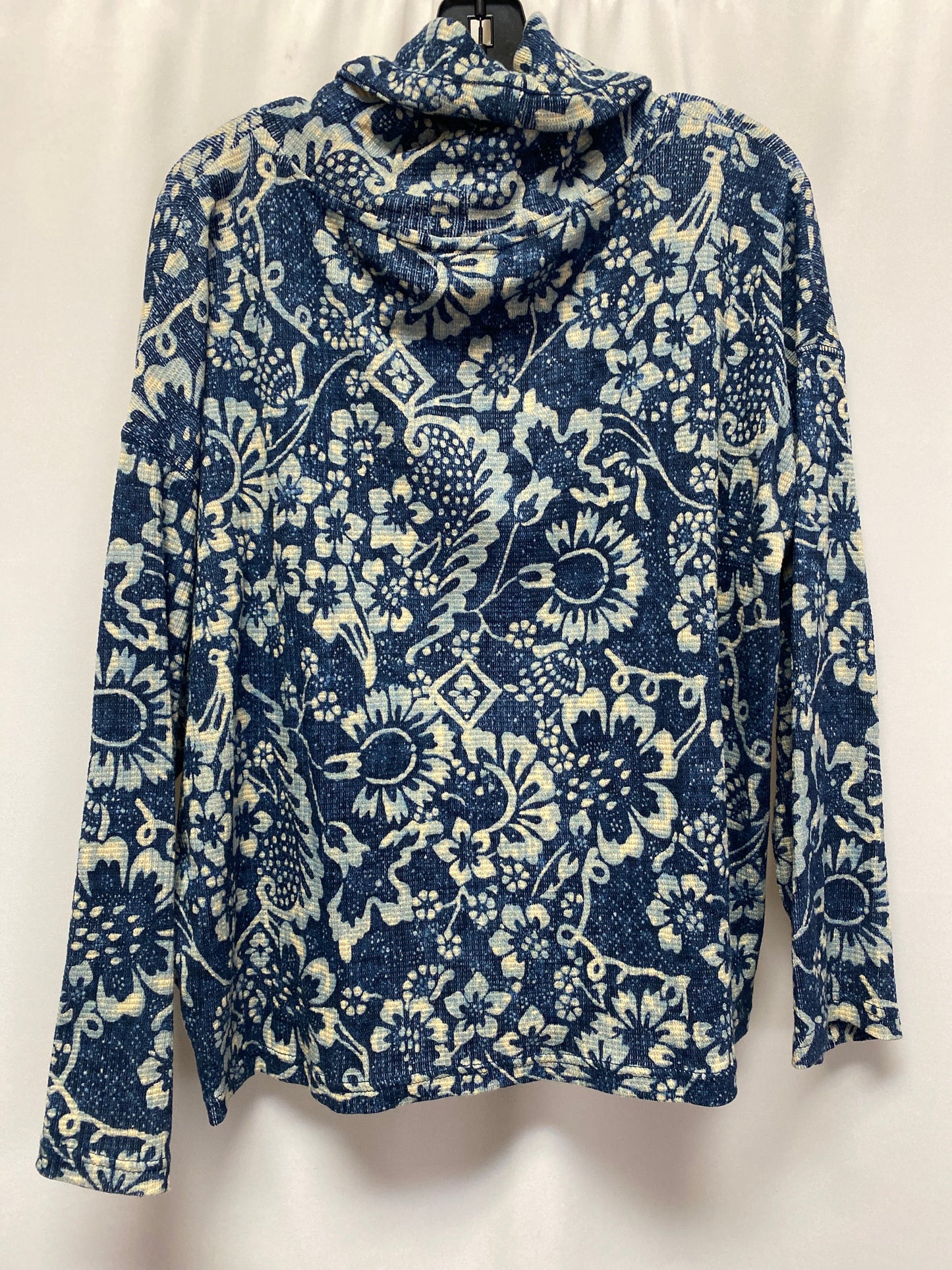 Top Long Sleeve By Chaps In Blue, Size: L