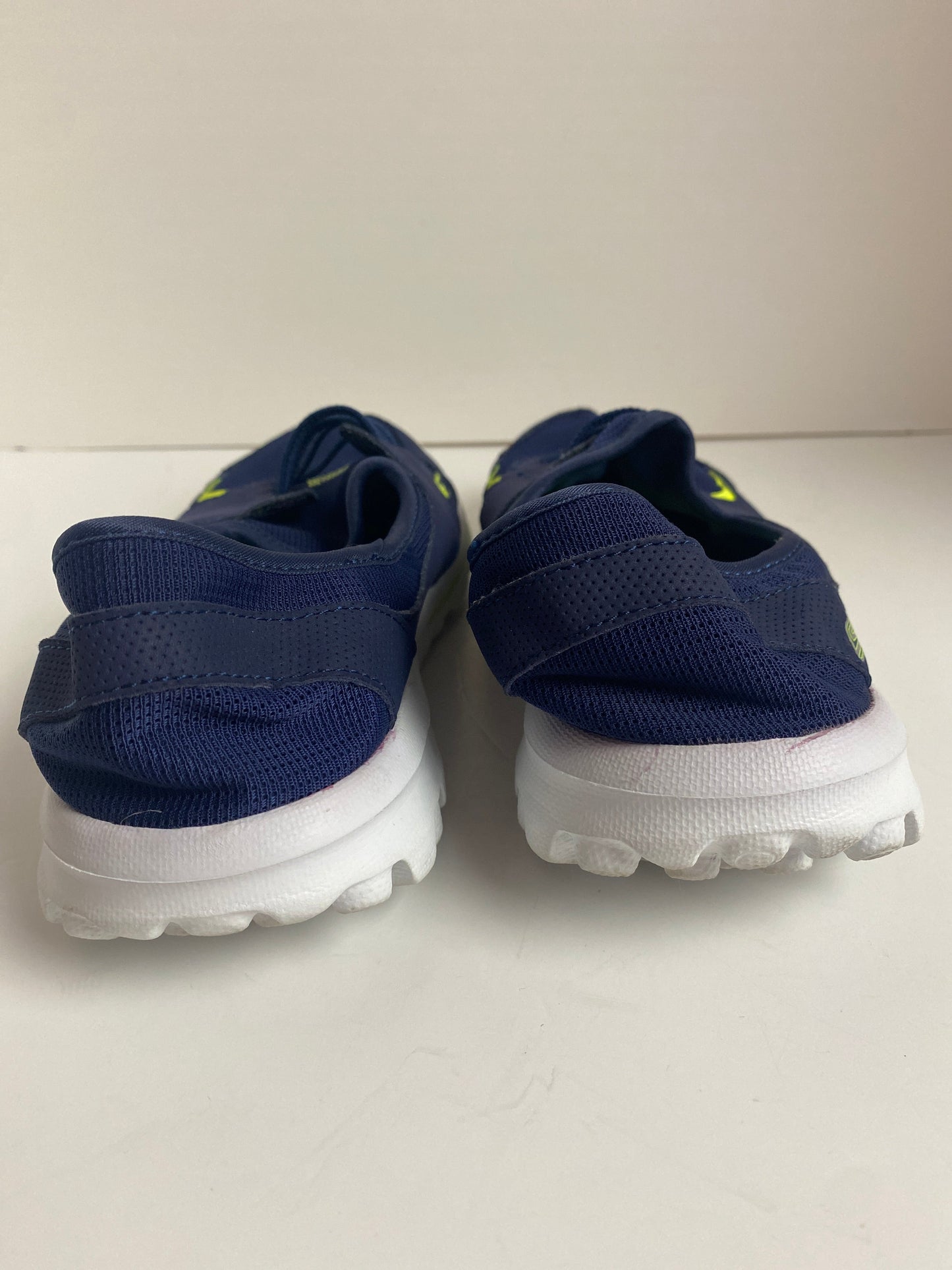 Shoes Athletic By Skechers In Navy, Size: 7.5