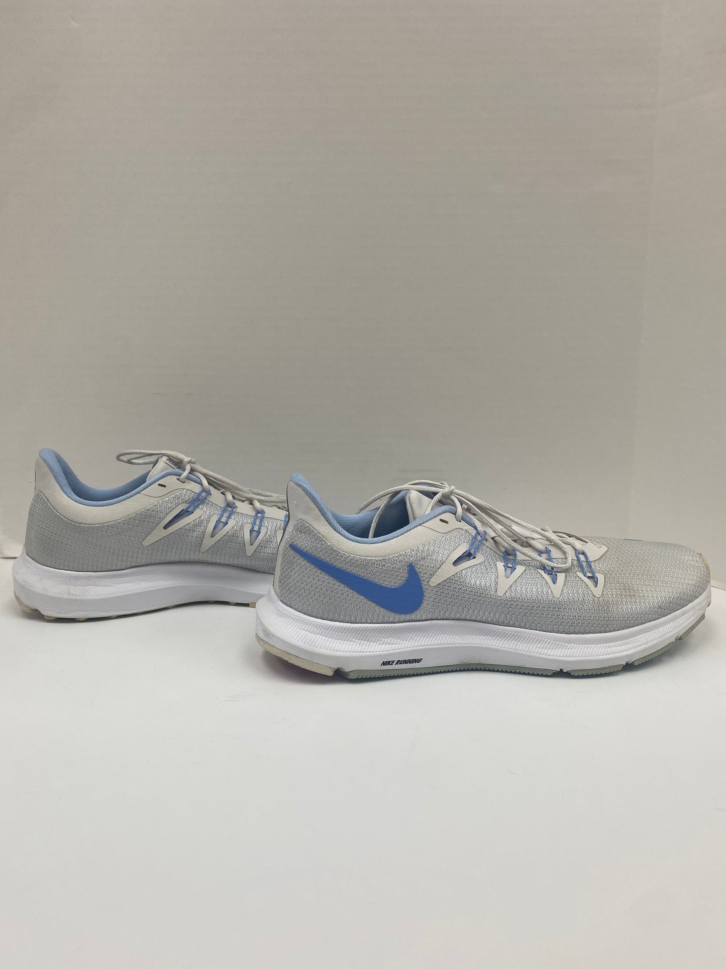 Shoes Athletic By Nike In Blue & White, Size: 11