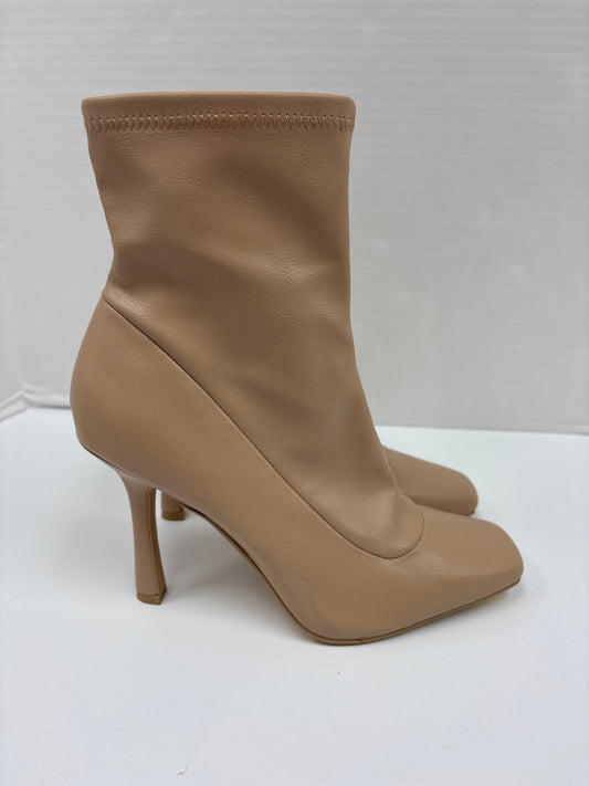 Boots Ankle Heels By Gianni Bini In Beige, Size: 7.5