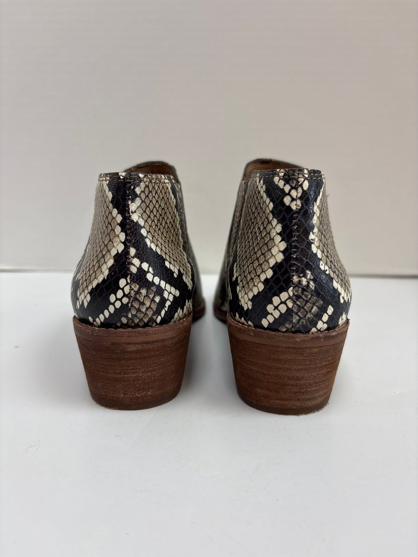 Boots Ankle Heels By Madewell In Snakeskin Print, Size: 7.5