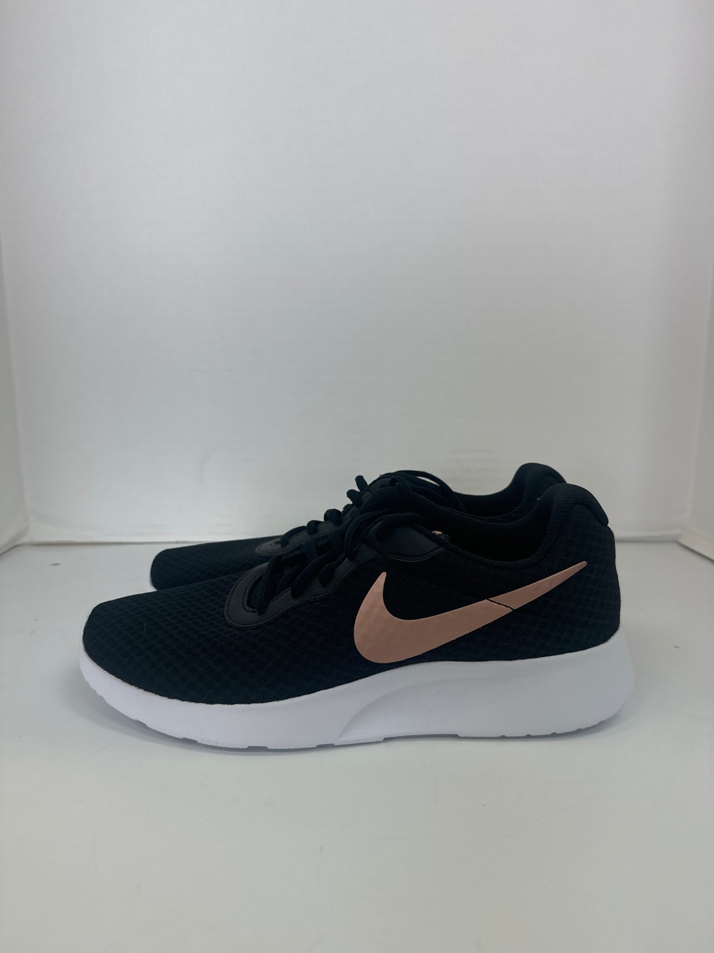 Shoes Athletic By Nike In Black, Size: 8.5