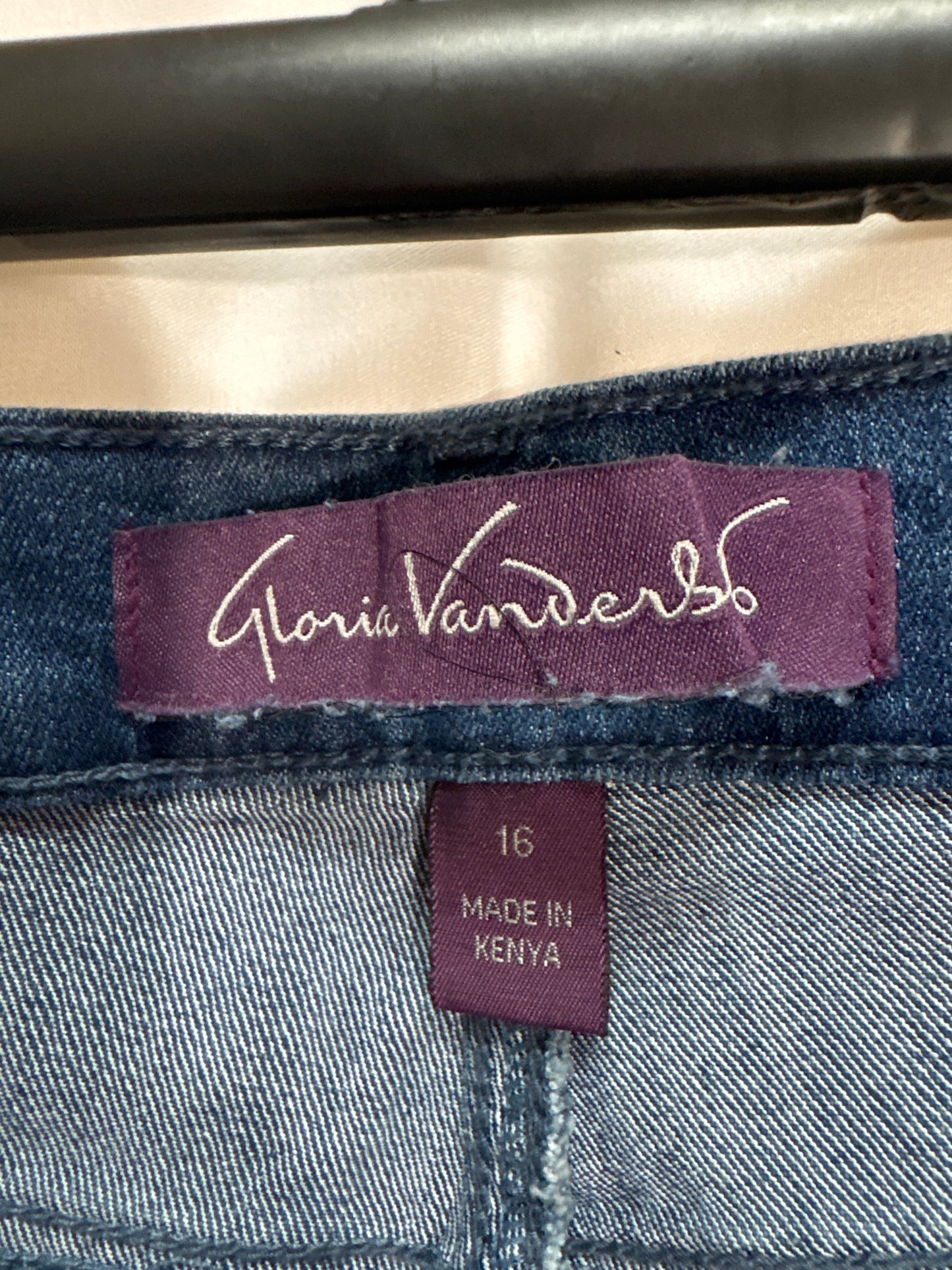 Jeans Straight By Gloria Vanderbilt In Blue Denim, Size: 16