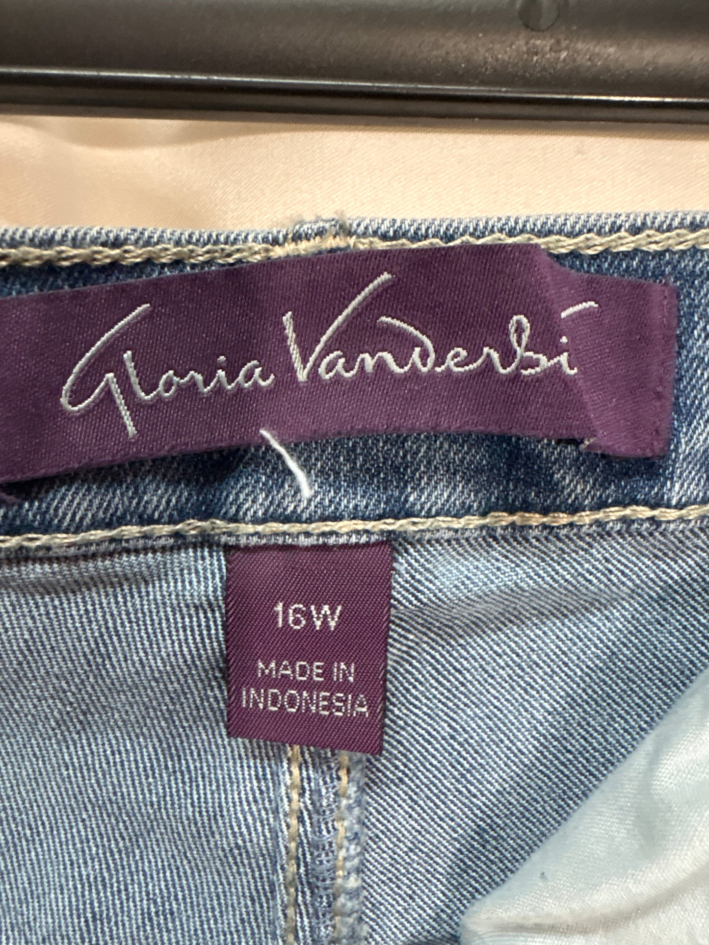 Jeans Straight By Gloria Vanderbilt In Blue Denim, Size: 16