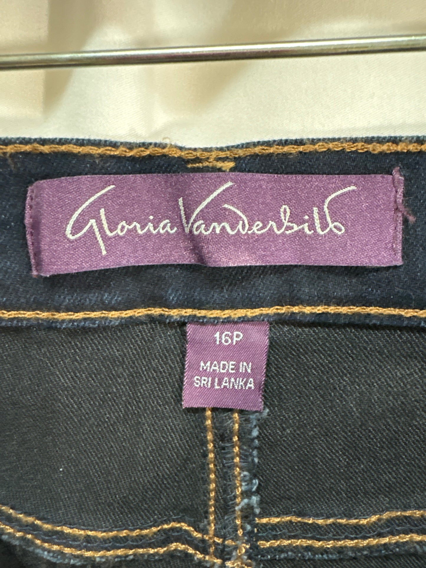 Jeans Straight By Gloria Vanderbilt In Blue Denim, Size: 16