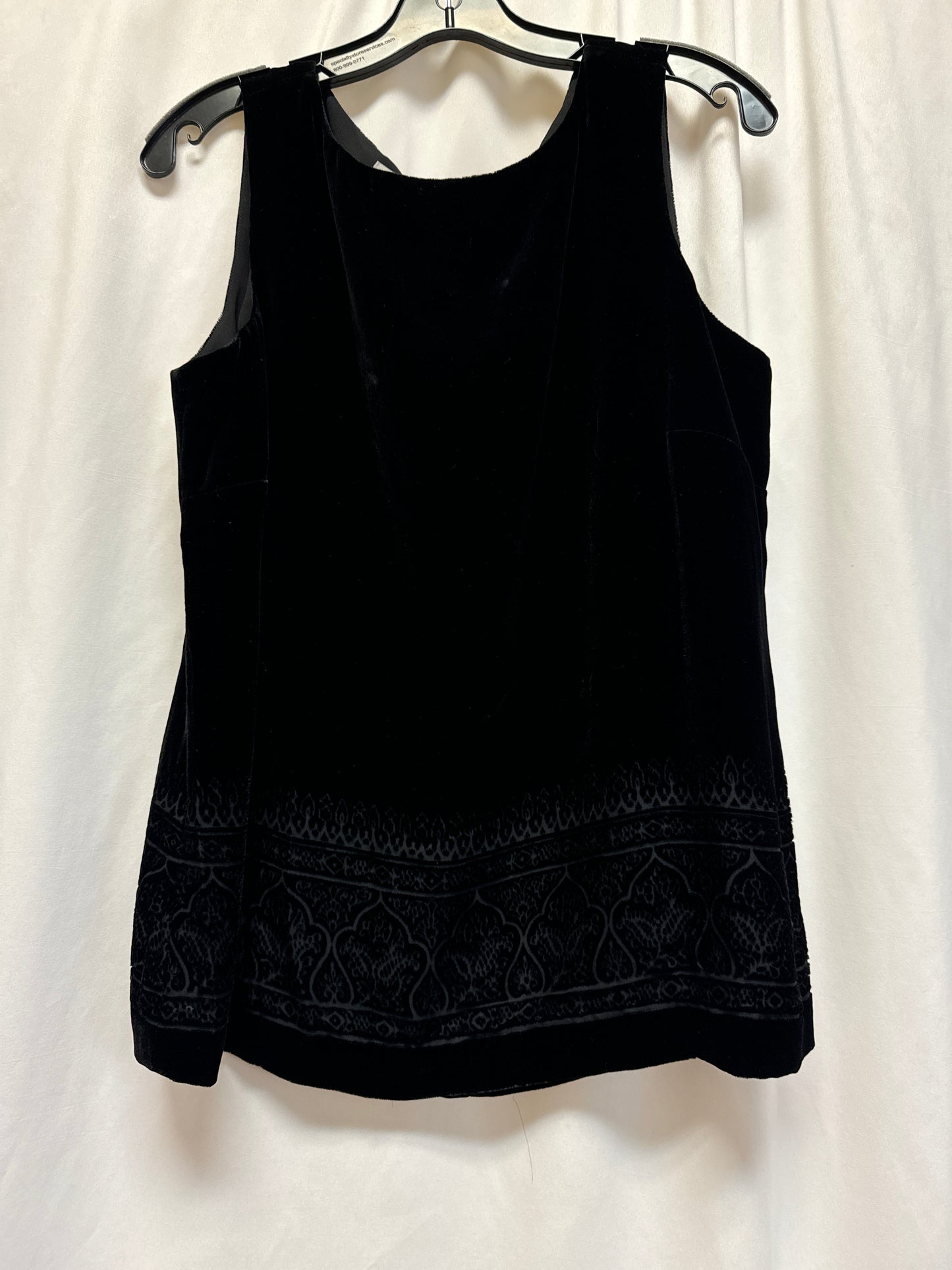 Top Sleeveless By Liz Claiborne In Black, Size: L