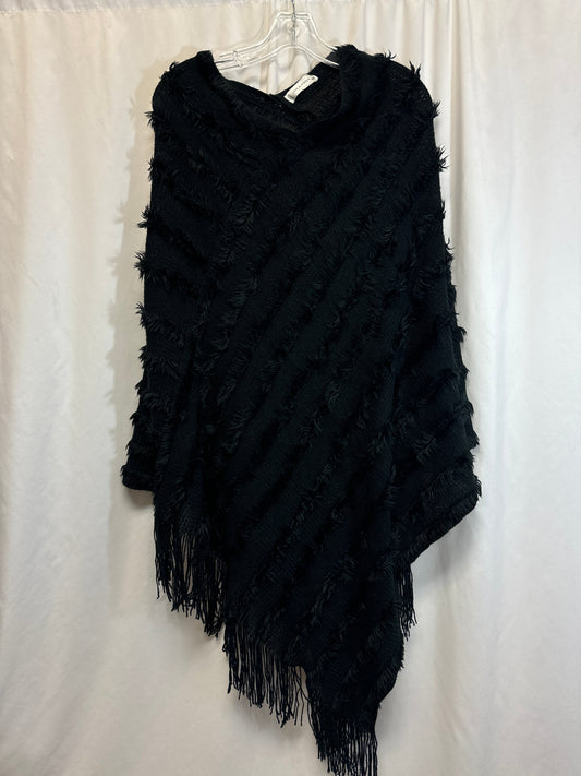 Poncho By Jon And Anna In Black, Size: Osfm