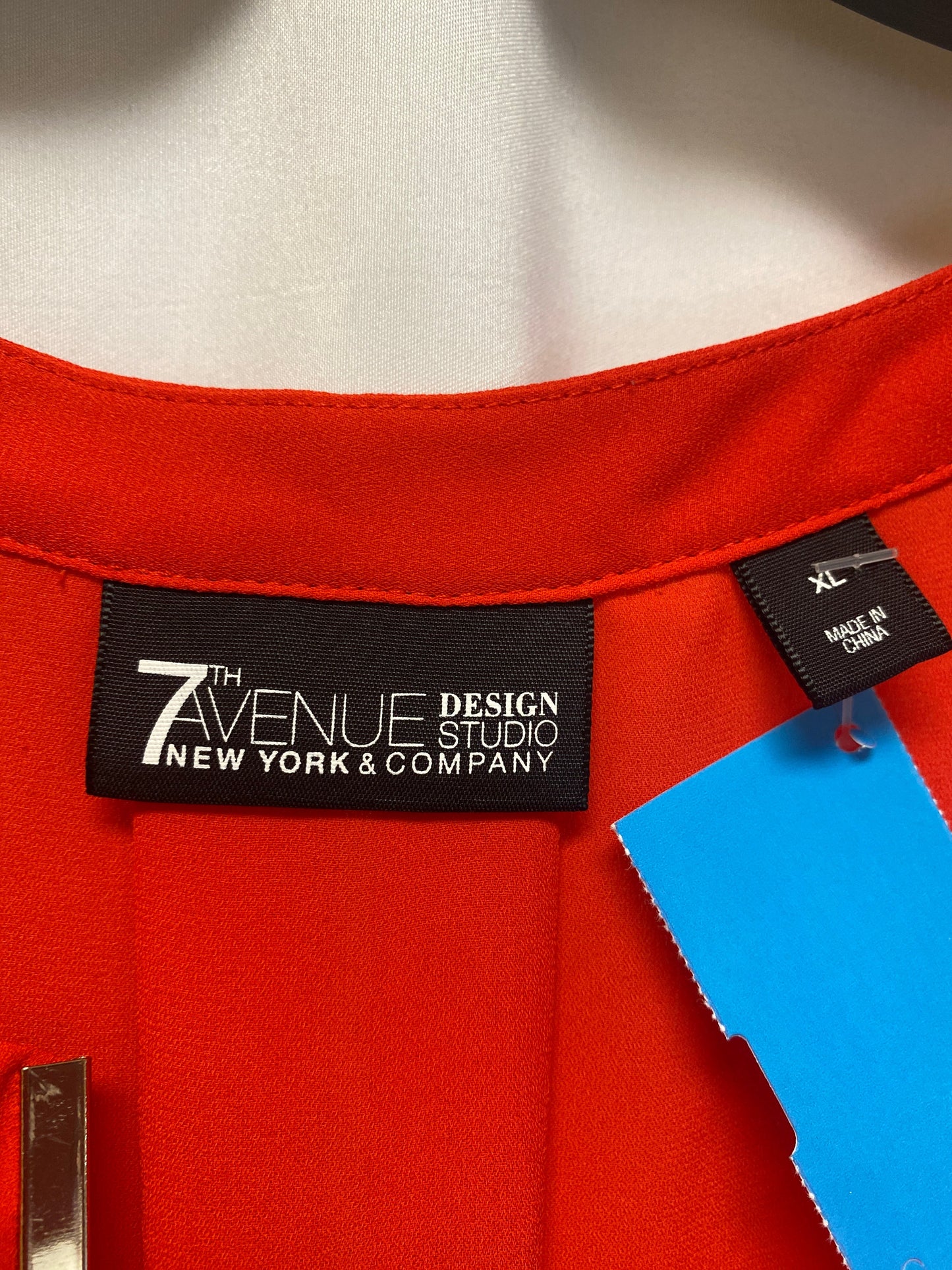 Top Long Sleeve By New York And Co In Red, Size: Xl