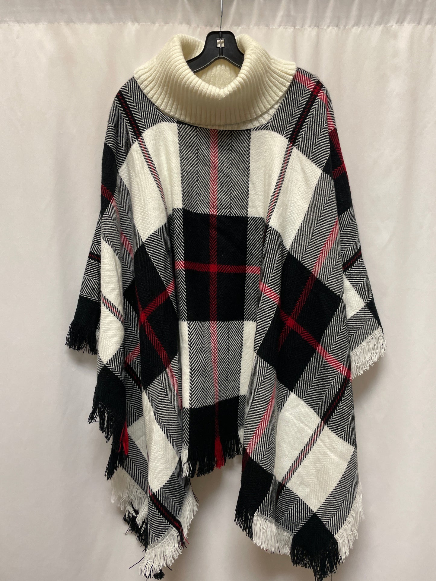 Poncho By Cmf In Black & Red, Size: M