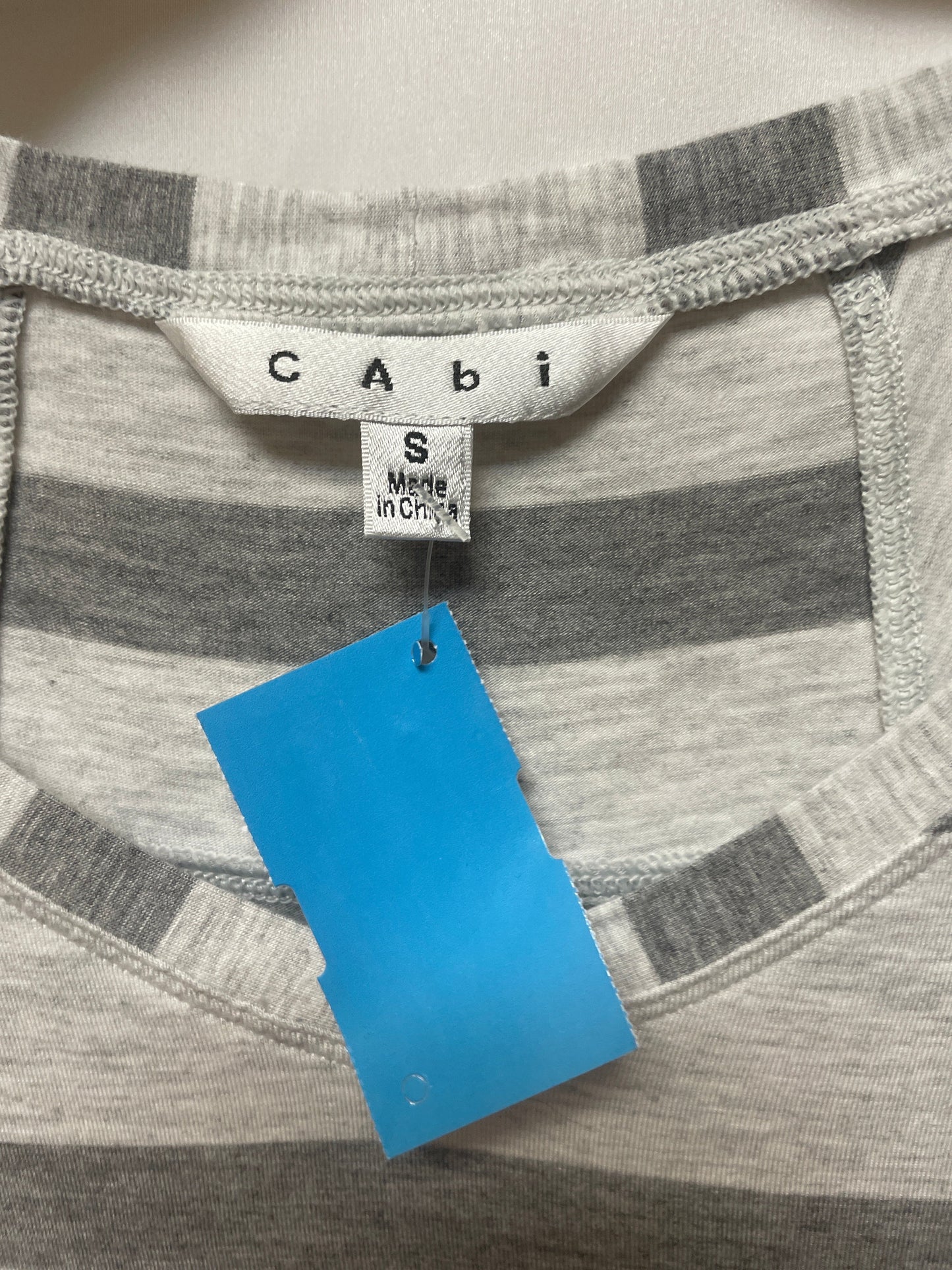 Top Long Sleeve By Cabi In Grey, Size: S