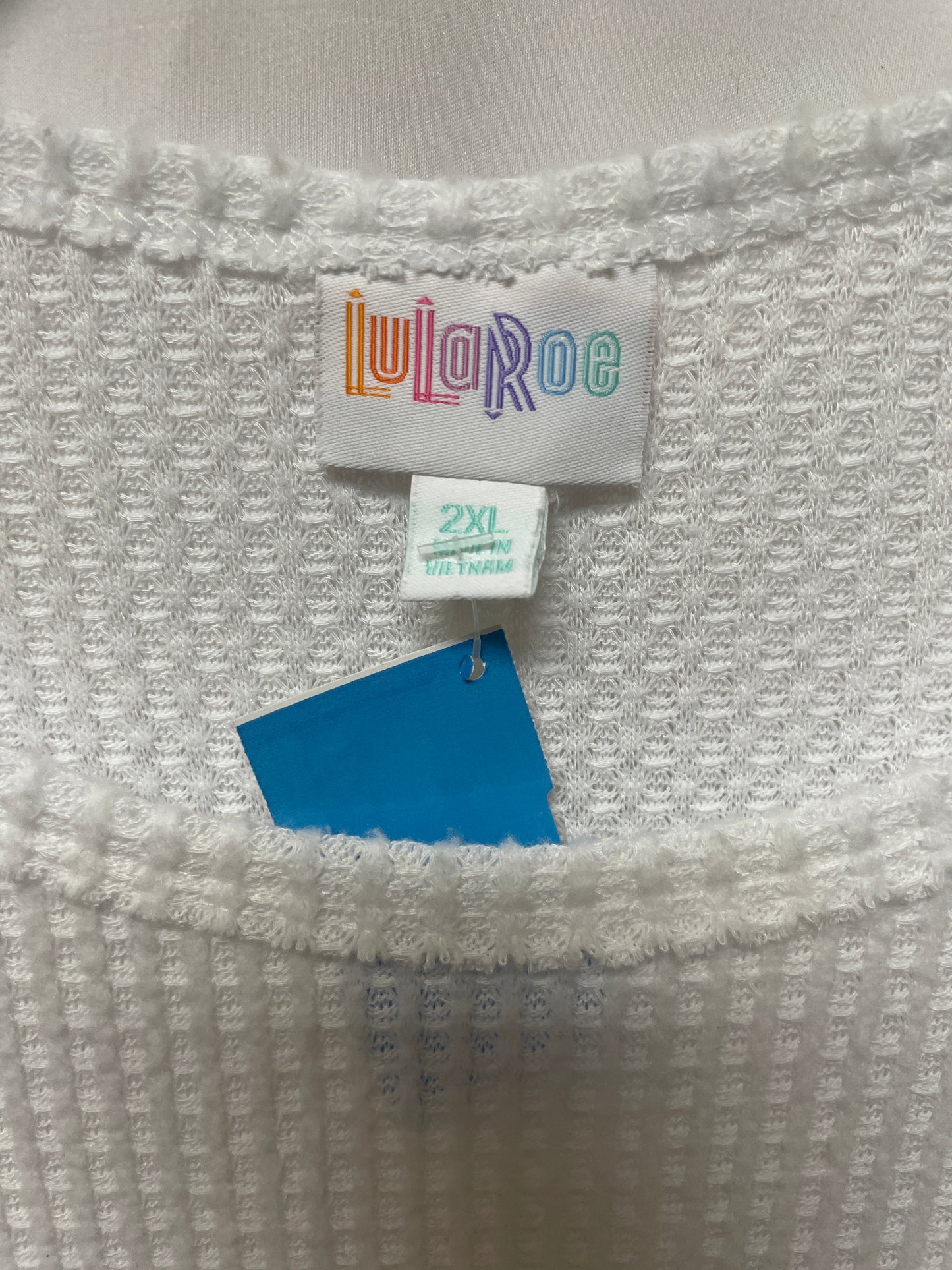 Top Long Sleeve By Lularoe In White, Size: 2x