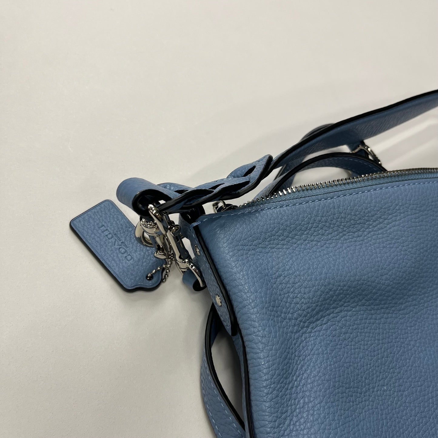 Handbag Designer Coach, Size Medium