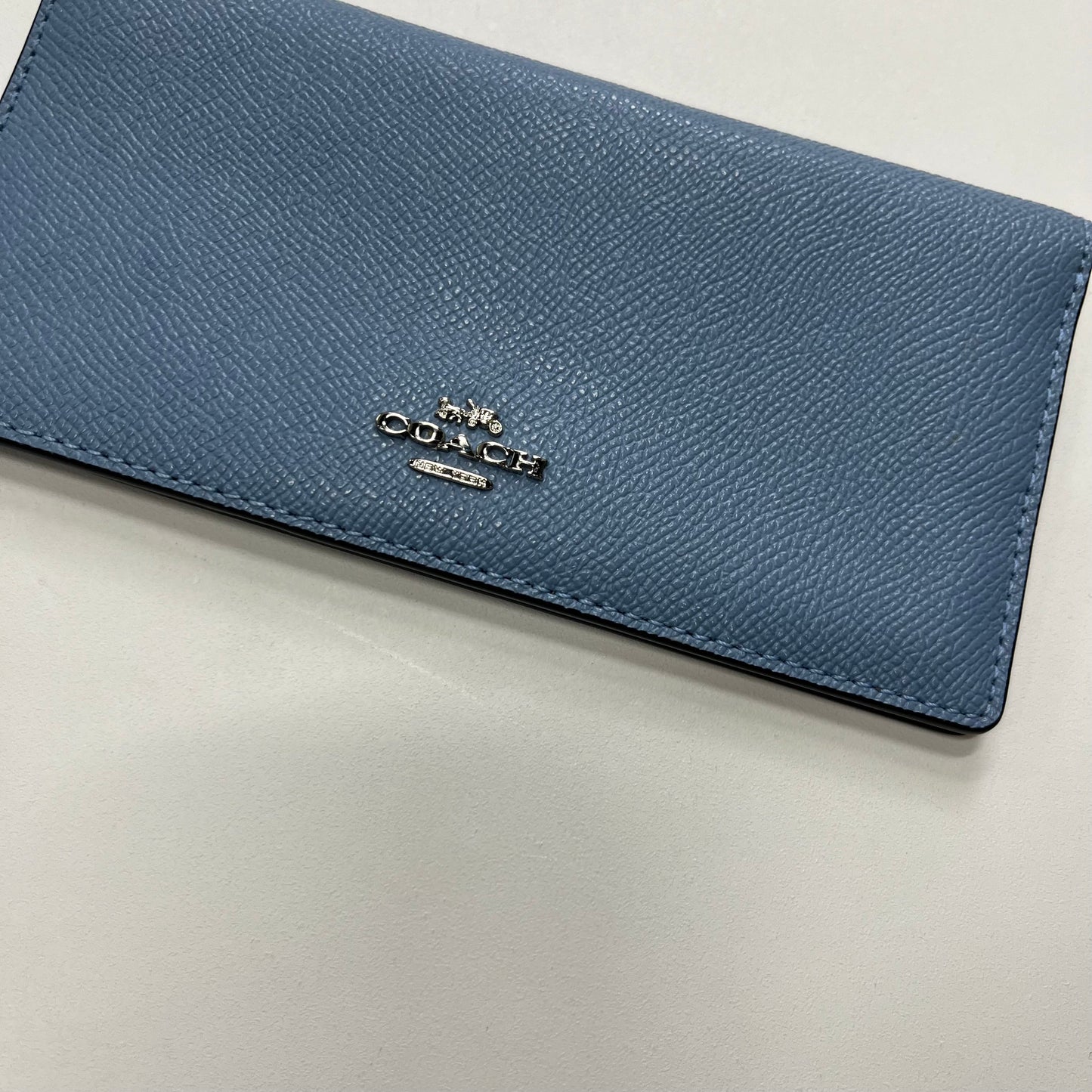 Wallet Coach, Size Medium