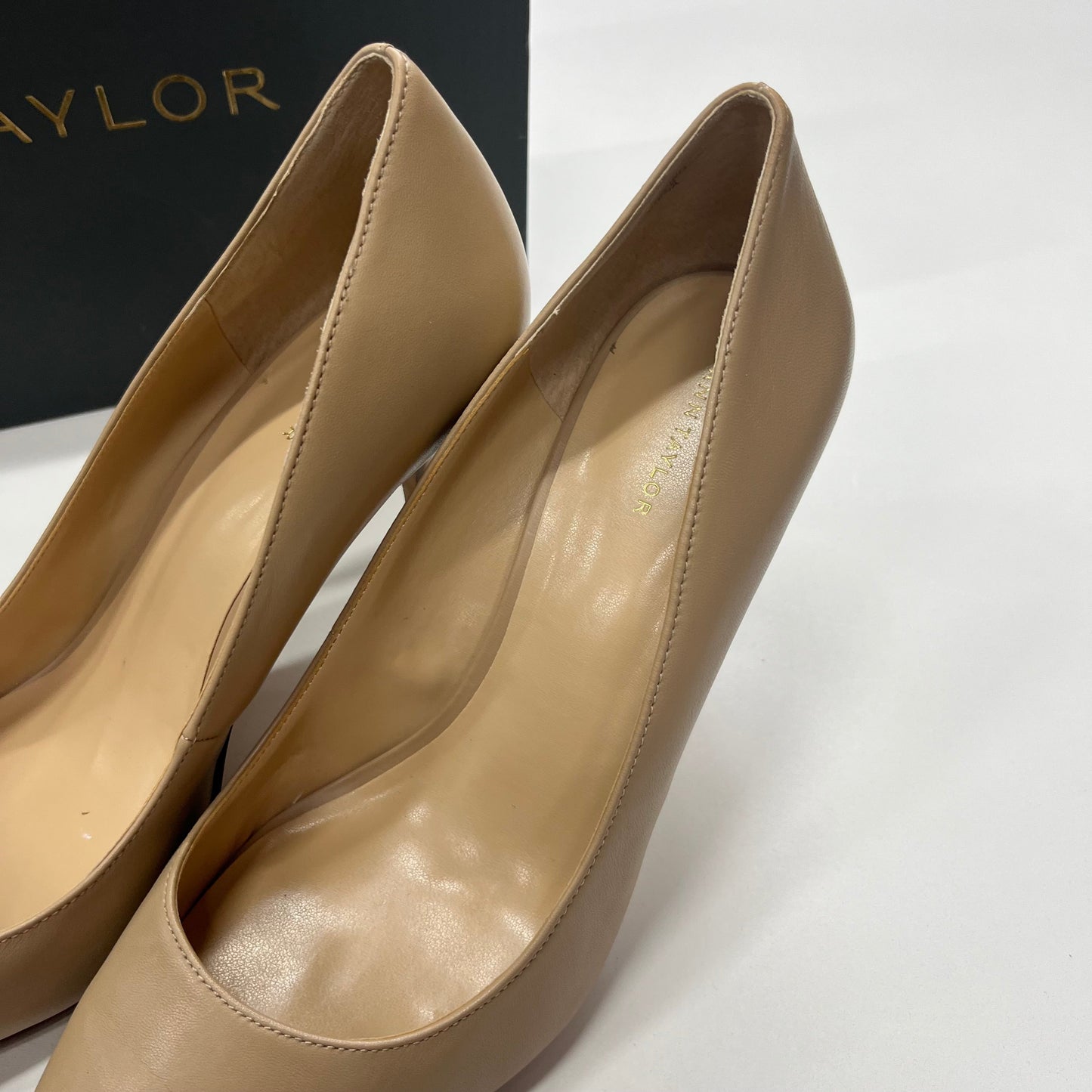 Beige Shoes Heels D Orsay Ann Taylor, Size 9.5