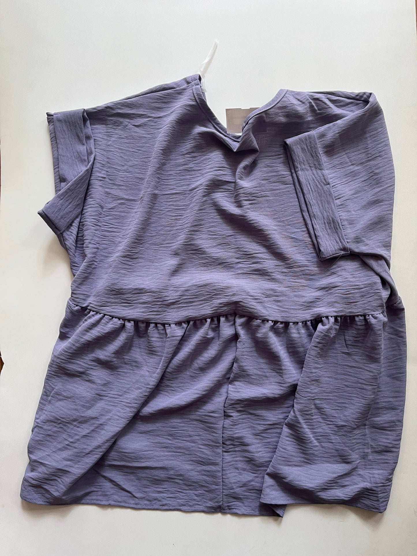 Lavender Blouse Short Sleeve Entro, Size M