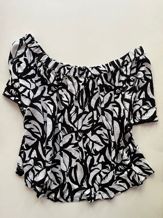 Top 3/4 Sleeve By Chicos In Black White, Size: L