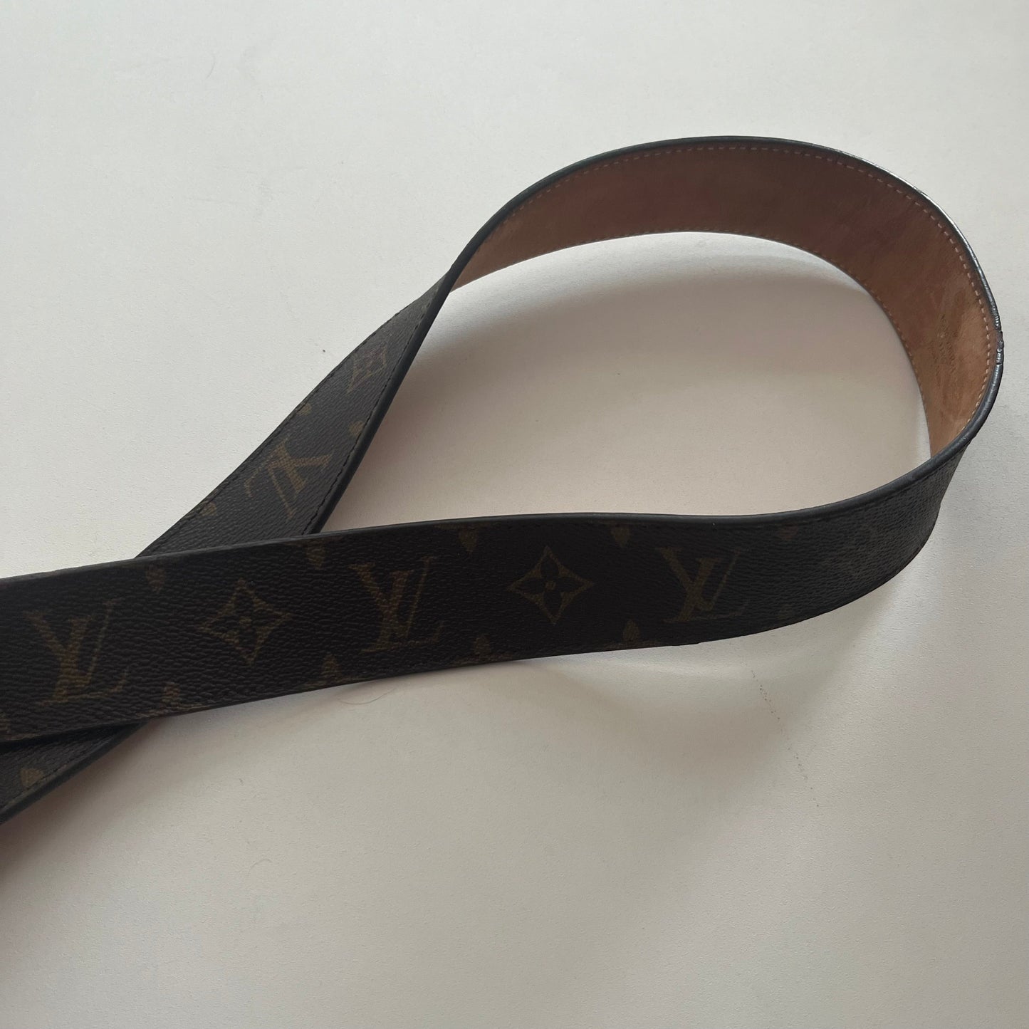 Belt By Louis Vuitton O, Size: 01 Piece