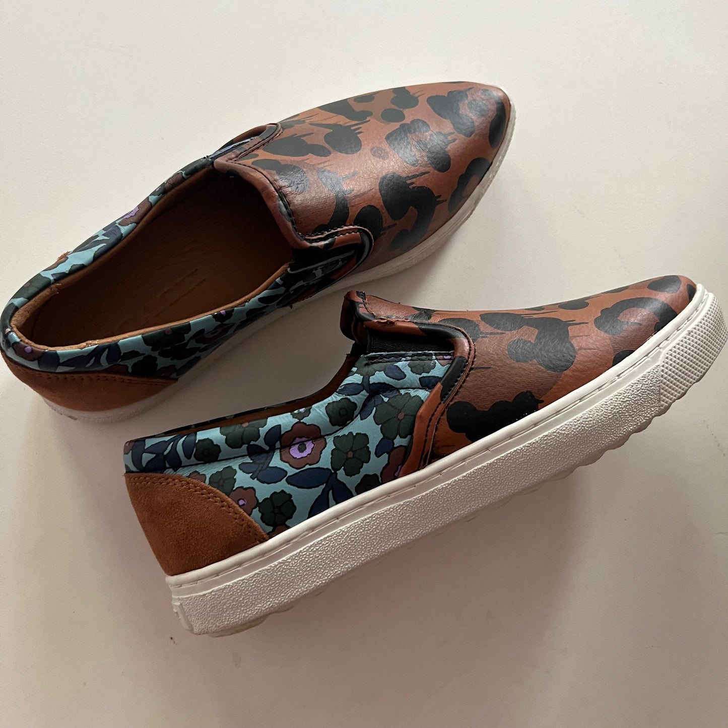 Shoes Flats Loafer Oxford By Coach In Animal Print, Size: 5.5