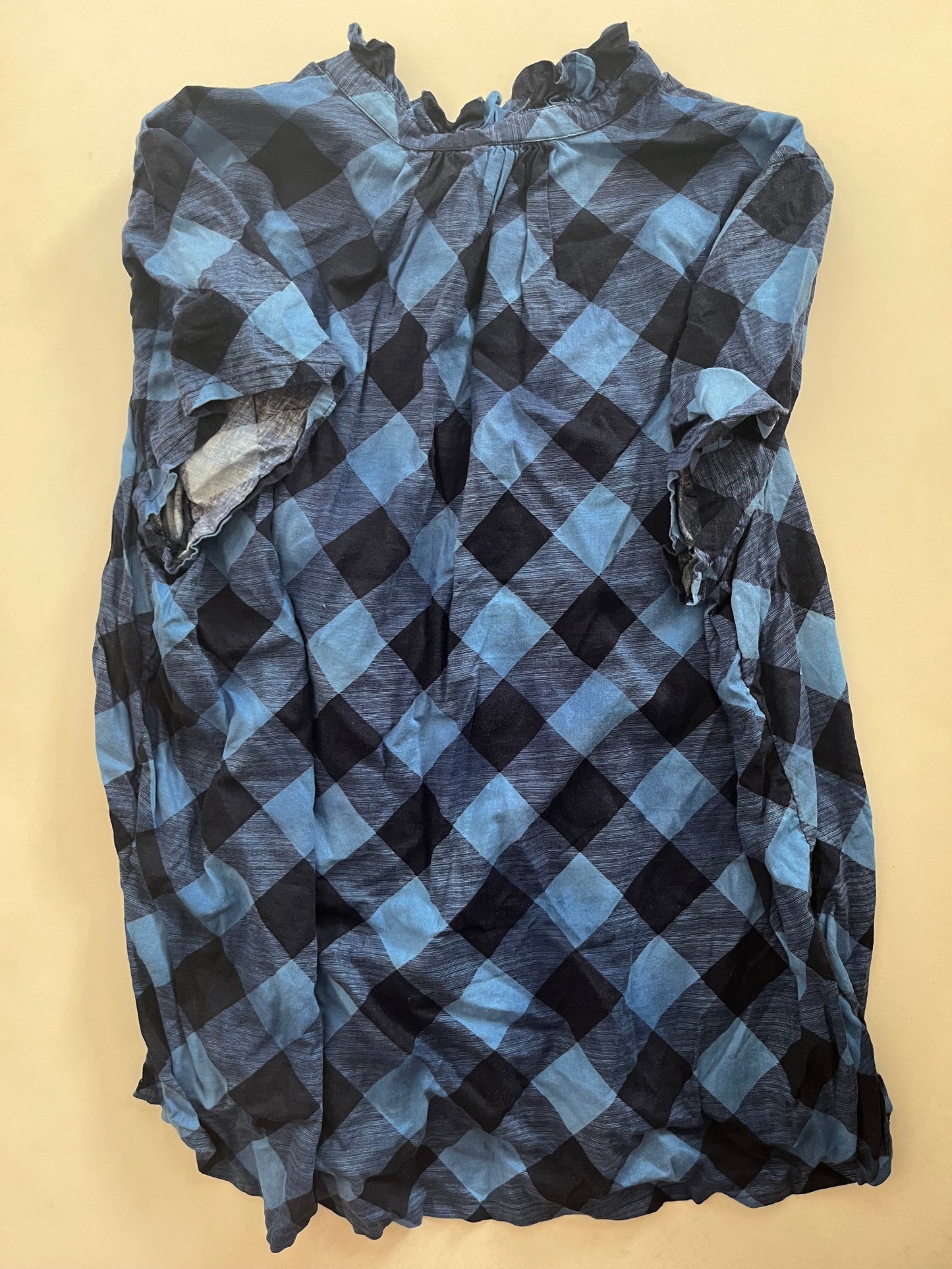 Top Short Sleeve By Crown And Ivy In Plaid, Size: 2x