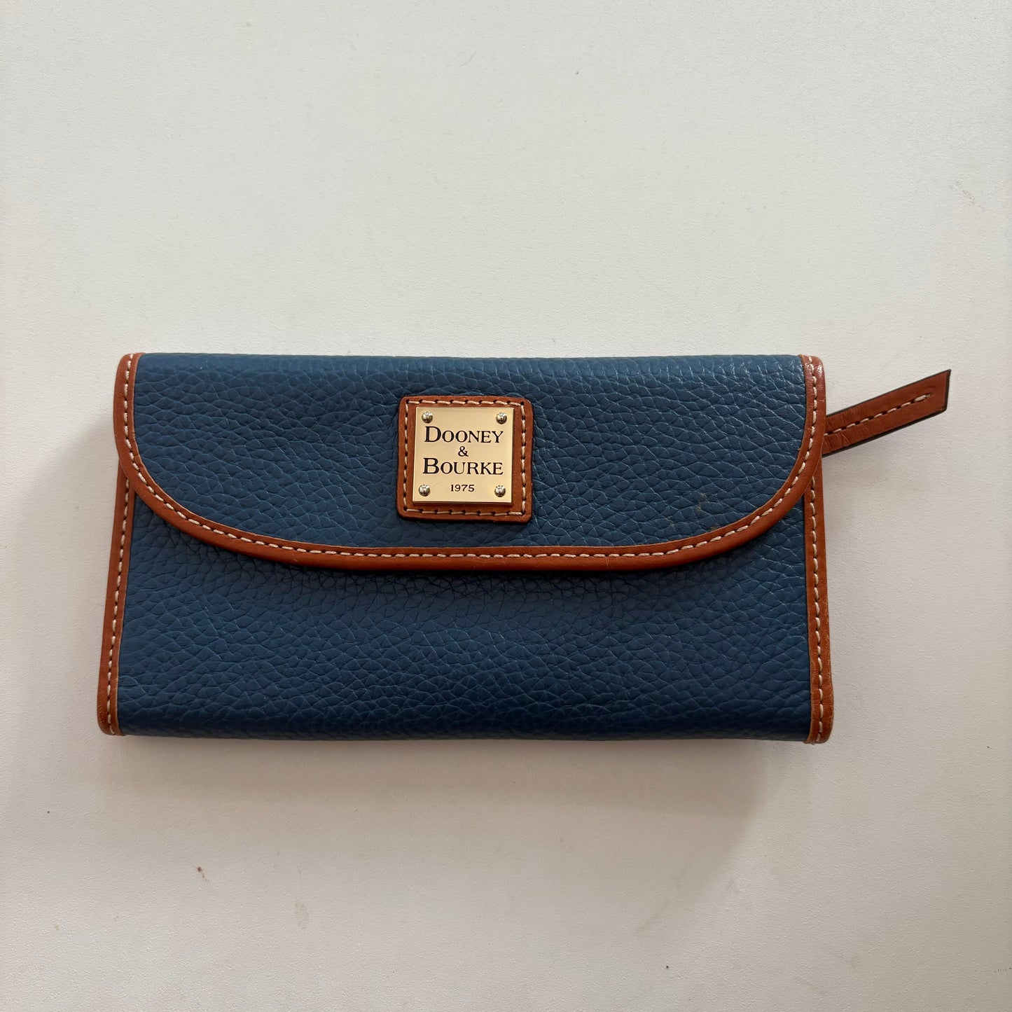 Wallet By Dooney And Bourke, Size: Large