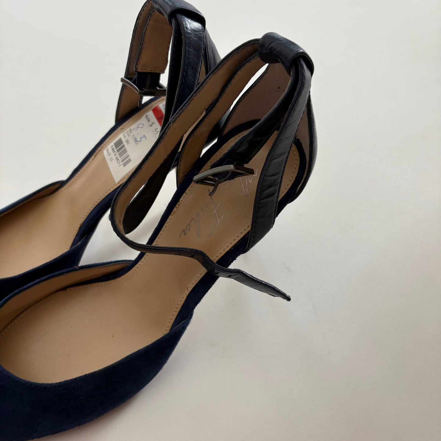 Shoes Heels Stiletto By Marc Fisher In Navy, Size: 8.5