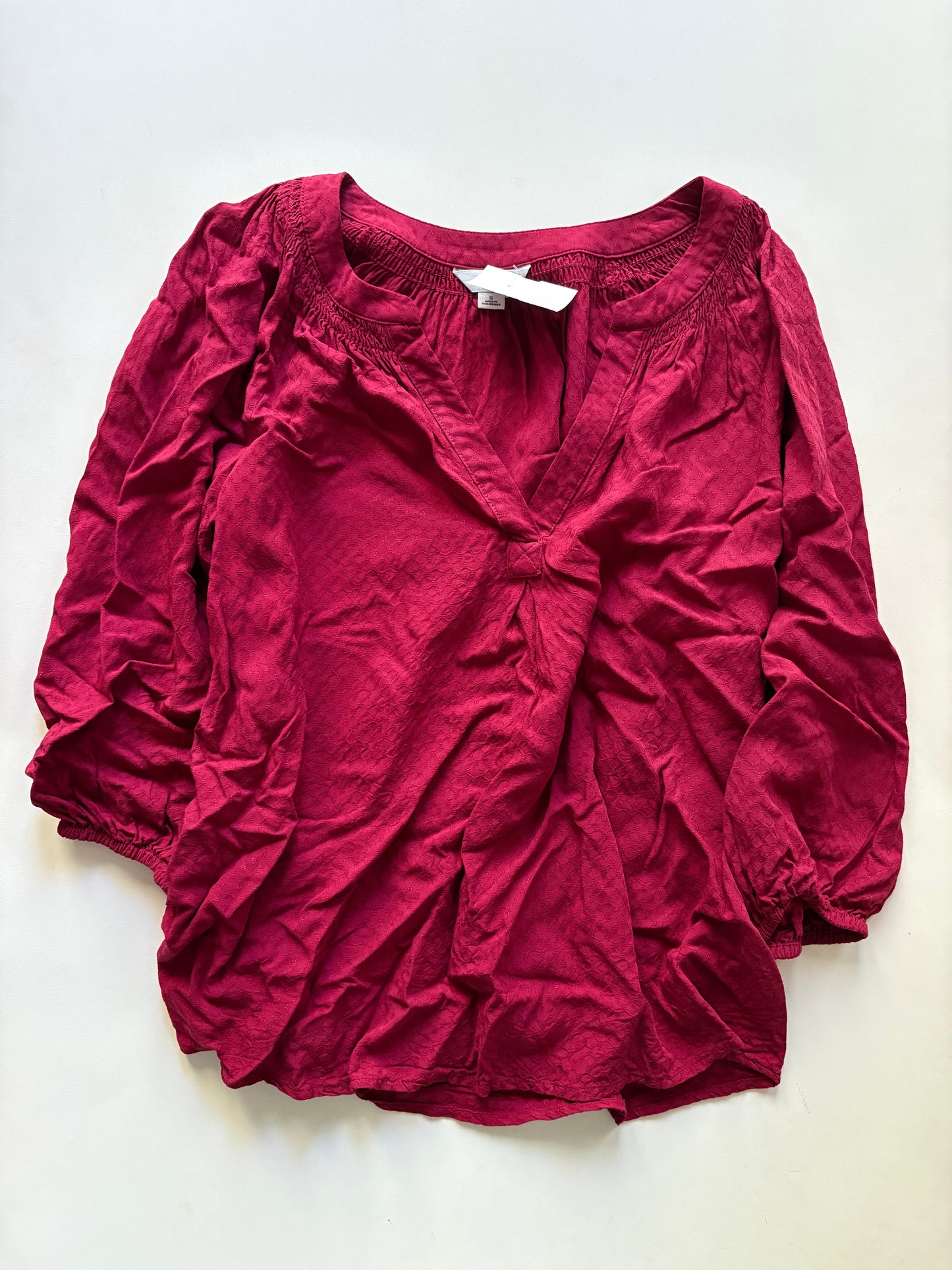 Top Long Sleeve By Crown And Ivy In Red, Size: S