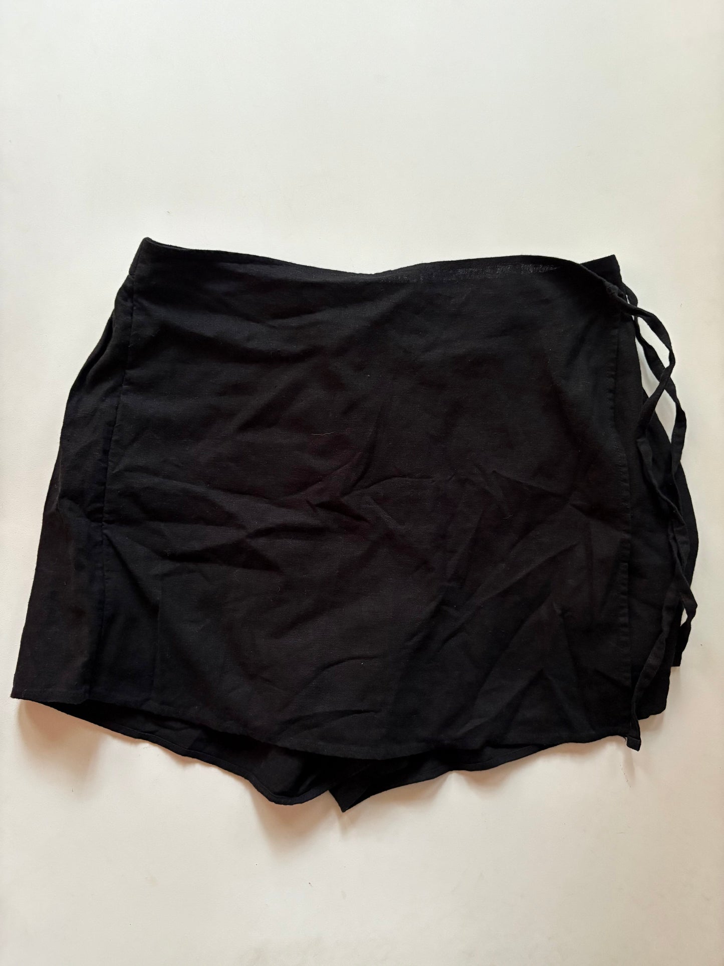 Skort By Old Navy In Black, Size: M