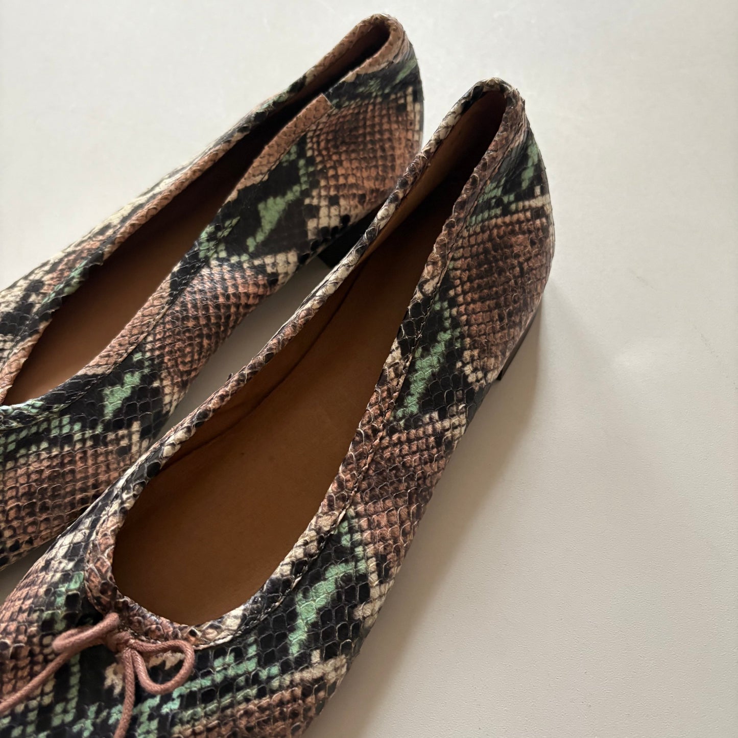 Shoes Flats By Madewell In Animal Print, Size: 7.5