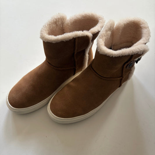 Boots Designer By Ugg In Tan, Size: 7