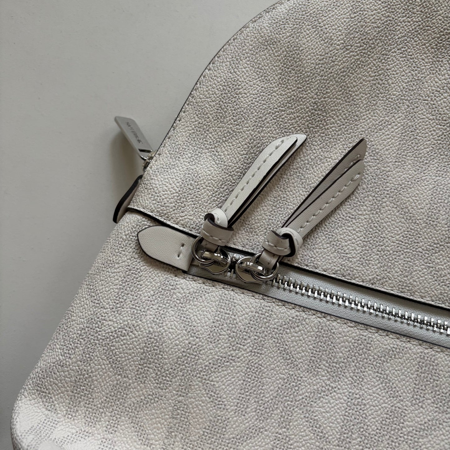 Handbag Designer By Michael Kors, Size: Large