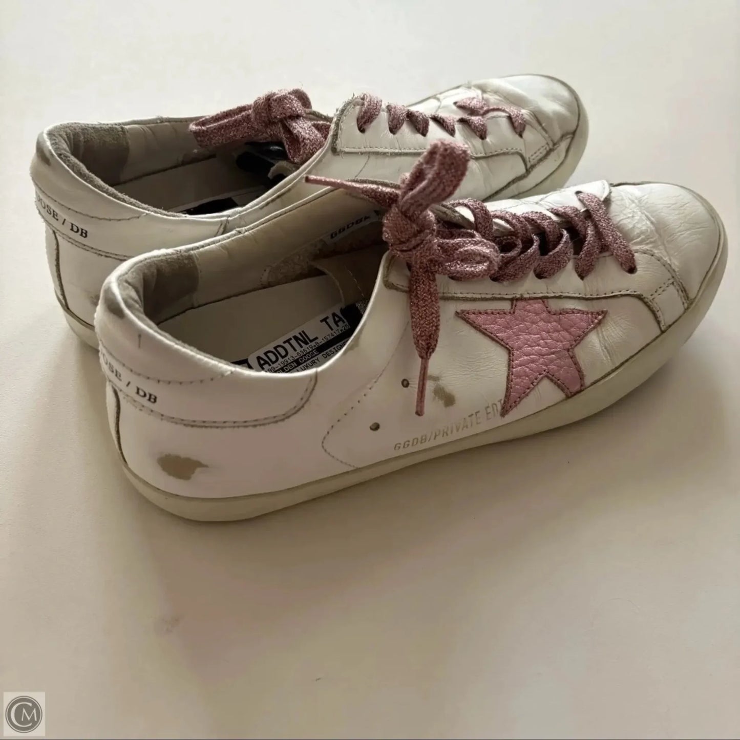 Shoes Luxury Designer By Golden Goose In Pink, Size: 9
