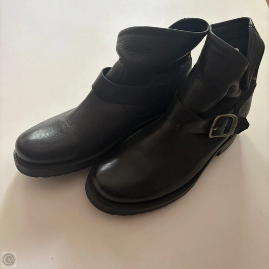 Boots Designer By Frye In Black, Size: 7.5