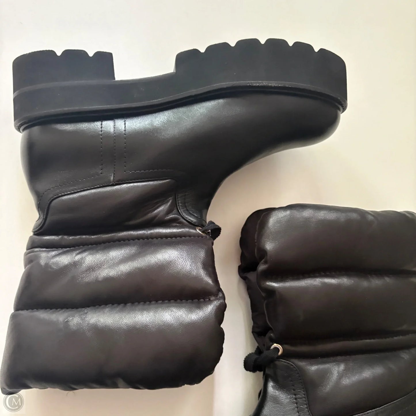 Boots Designer By Stuart Weitzman In Black, Size: 7