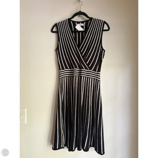 Dress Casual Midi By Calvin Klein In Striped Pattern, Size: M