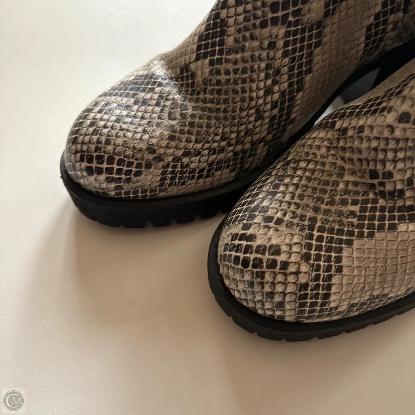 Boots Ankle Heels By Mia In Animal Print, Size: 7.5